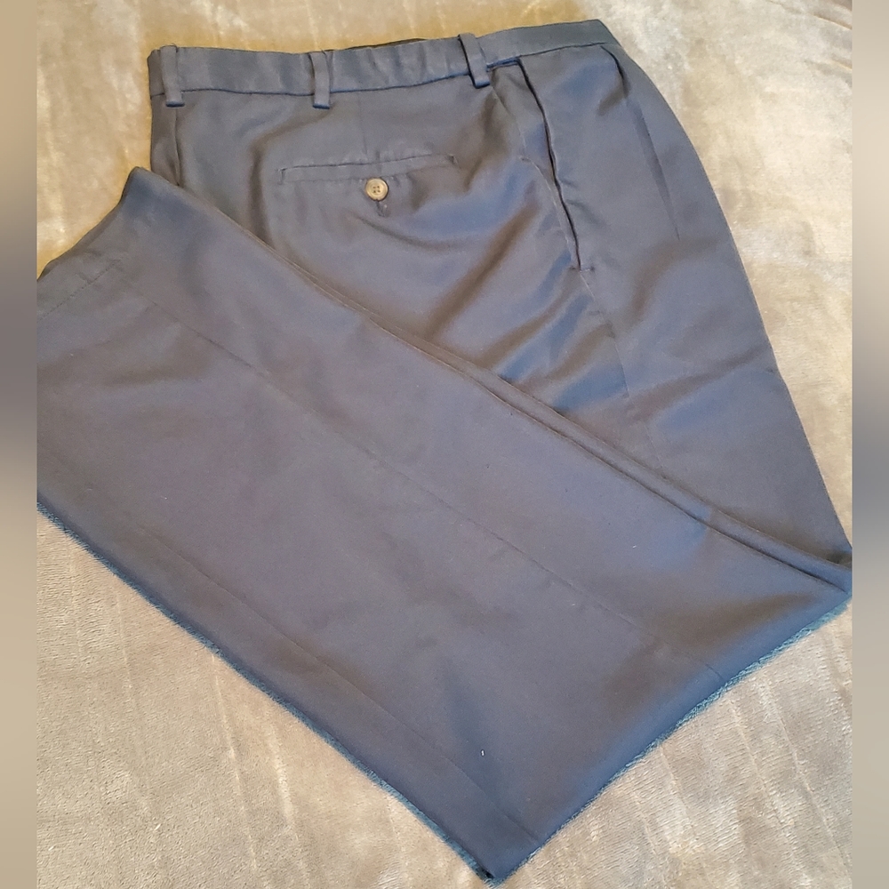 Mens 36 X 32 Haggar Pant